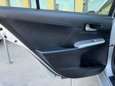 Used 2012 Toyota Camry SE image 21
