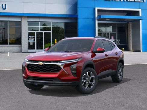 New 2026 Chevrolet Trax LT image 6