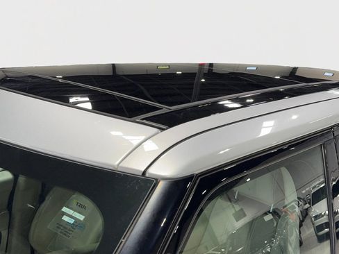 Used 2015 Land Rover Range Rover Supercharged image 17