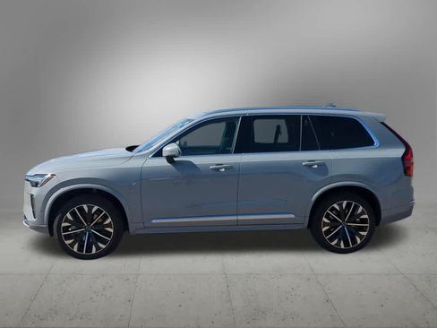 Used 2026 Volvo XC90 B5 Plus w/ Protection Package AWD/4WD image 3