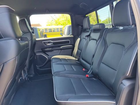 New 2026 RAM 1500 Laramie AWD/4WD image 15