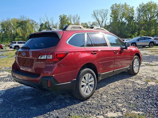 Used 2018 Subaru Outback 2.5i Premium AWD/4WD image 8