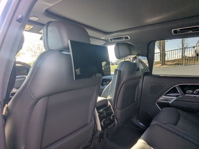 New 2026 Land Rover Range Rover Long Wheelbase SE AWD/4WD image 14