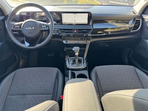 New 2026 Kia Seltos S FWD image 12