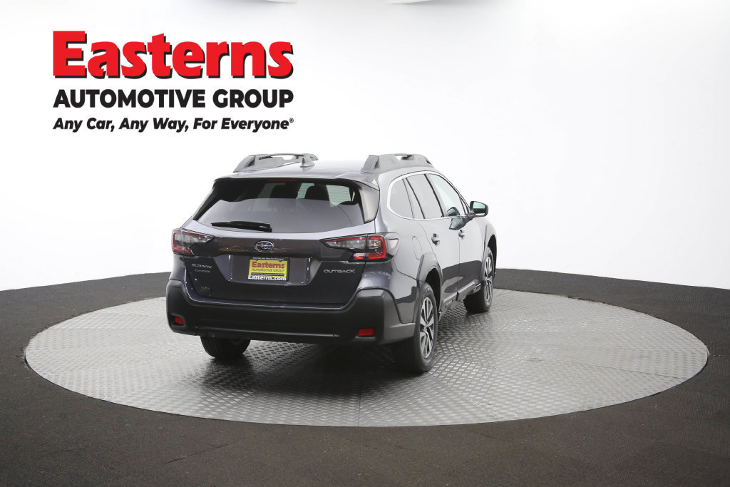 Used 2023 Subaru Outback Premium AWD/4WD image 38