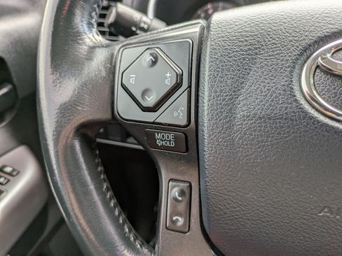 Used 2019 Toyota Sequoia TRD Sport w/ TRD Sport Premium Package AWD/4WD image 18
