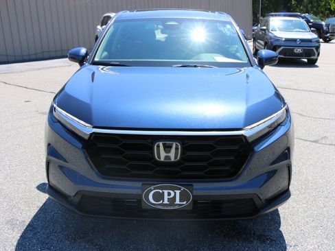Used 2025 Honda CR-V EX image 11