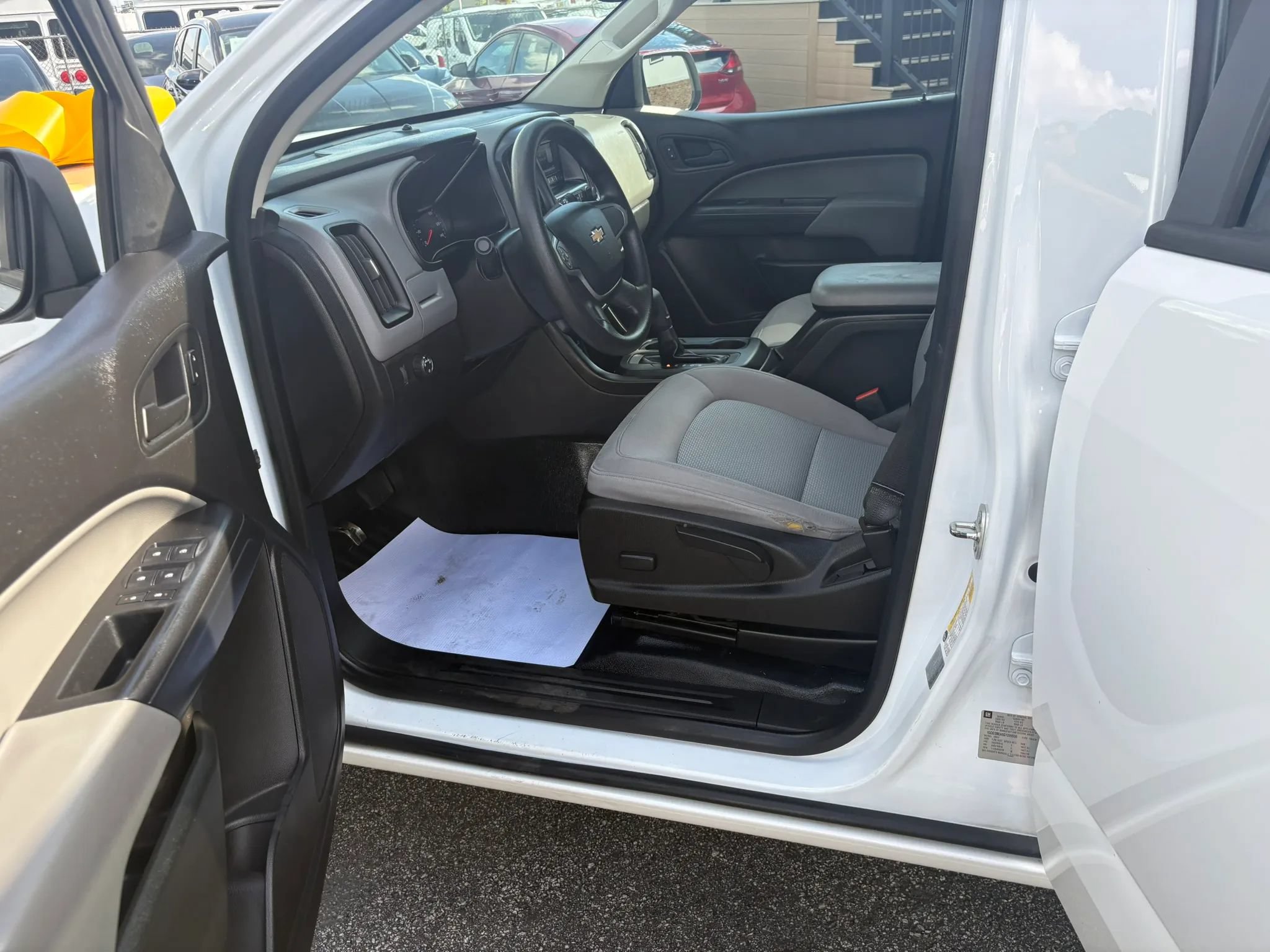 Used 2016 Chevrolet Colorado W/T w/ WT Convenience Package RWD image 24