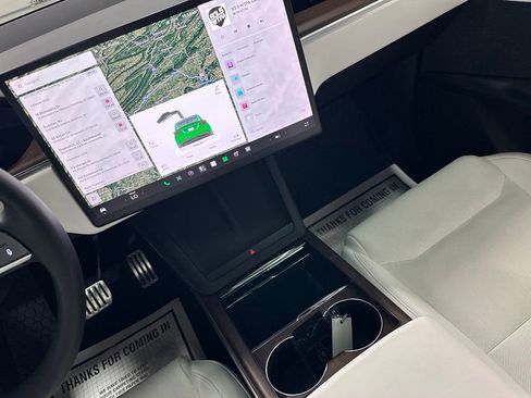 Used 2022 Tesla Model X AWD/4WD image 34