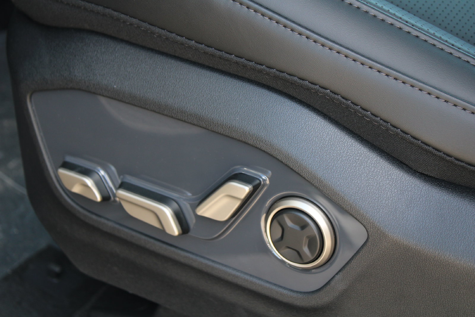 New 2027 Kia Telluride SX FWD image 26