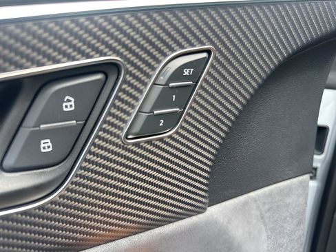 Used 2025 Audi RS Q8 performance image 11