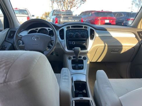 Used 2006 Toyota Highlander V6 image 14