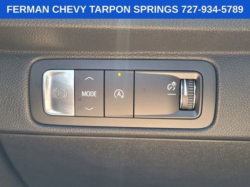 New 2025 Chevrolet Traverse LT w/ LPO, Illumination Package image 26