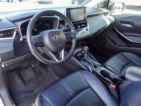 Certified 2022 Toyota Corolla XLE image 14