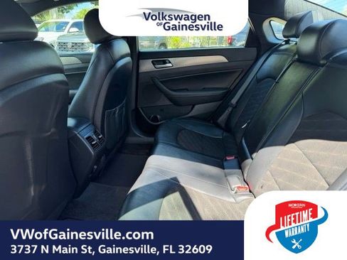 Used 2018 Hyundai Sonata Sport w/ Tech Package 05 FWD image 11