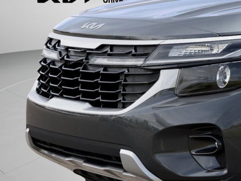 New 2026 Kia Seltos S FWD image 13