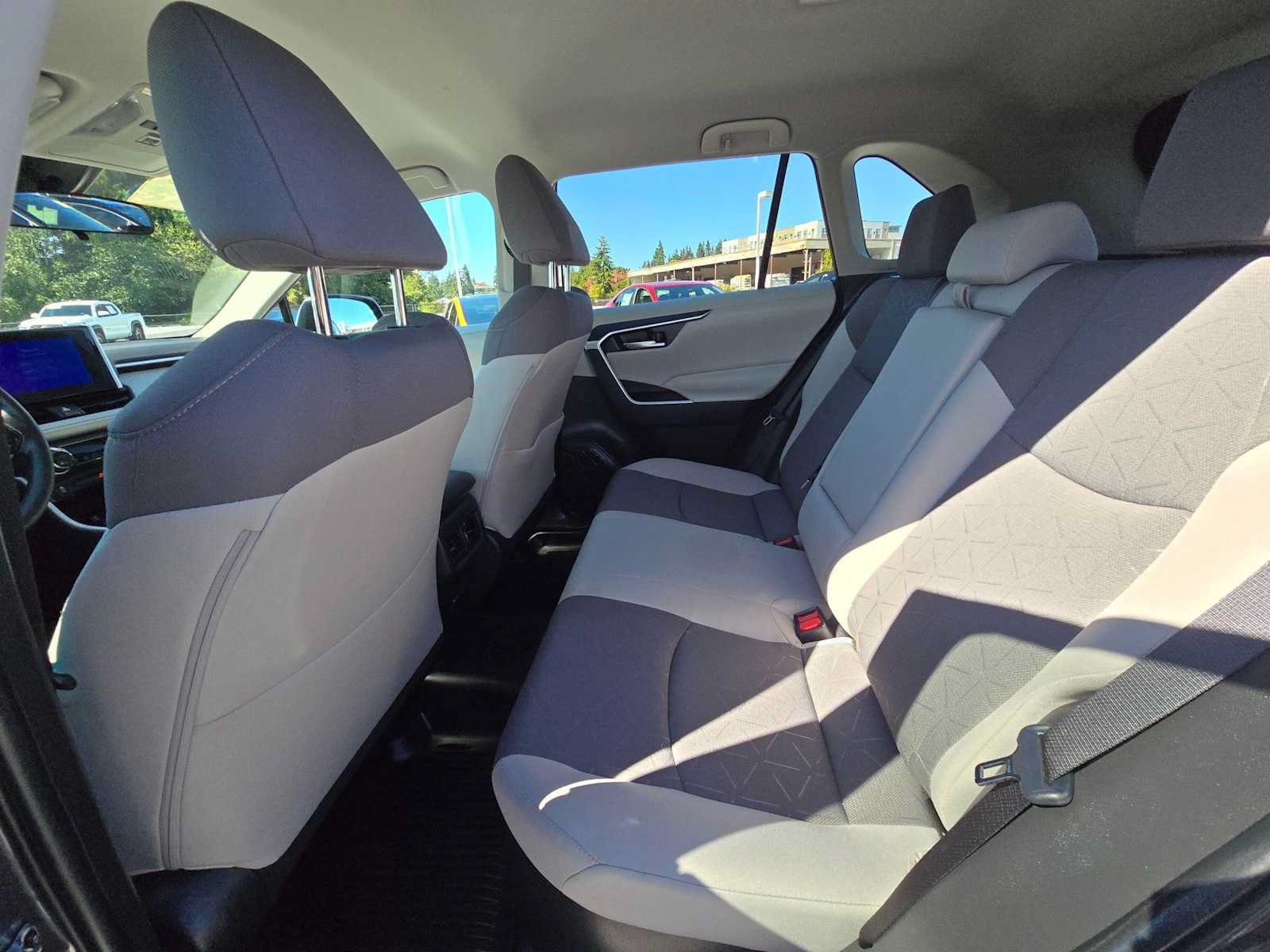 Certified 2025 Toyota RAV4 XLE AWD/4WD image 16