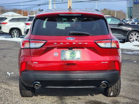 Used 2021 Ford Escape SE w/ SE Sport Appearance Package image 21