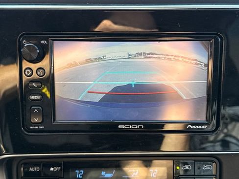 Used 2016 Scion iM FWD image 25