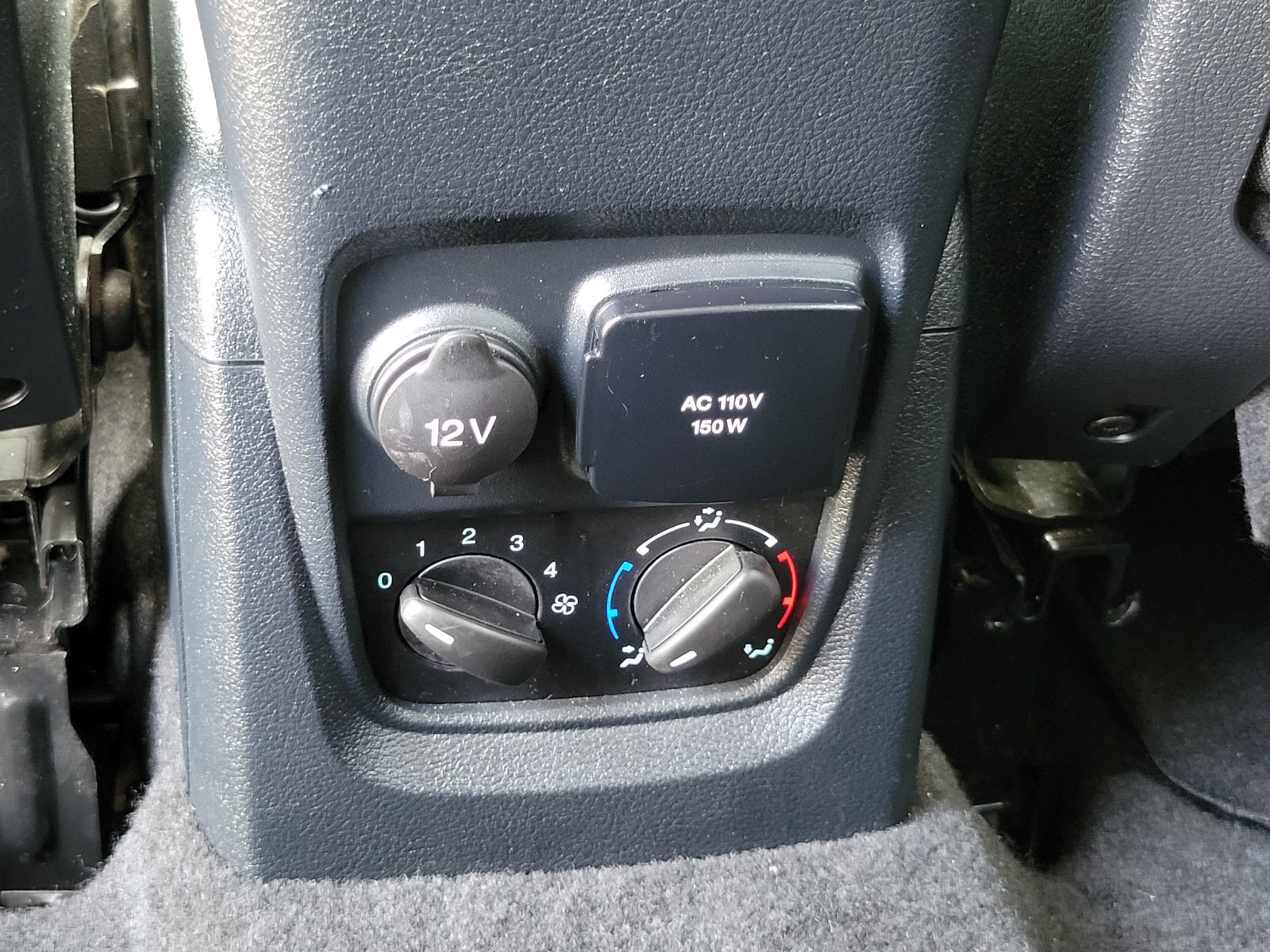 Used 2022 Ford Transit Connect XLT FWD image 28