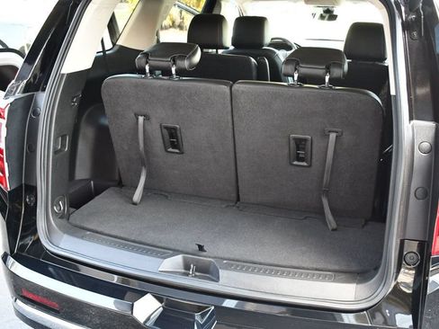 Used 2021 GMC Acadia Denali w/ Denali Technology Package FWD image 45