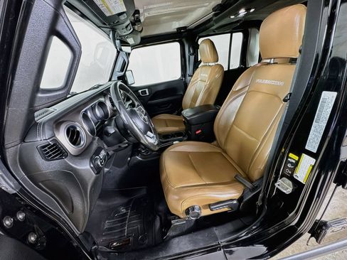 Used 2020 Jeep Gladiator Rubicon AWD/4WD image 12