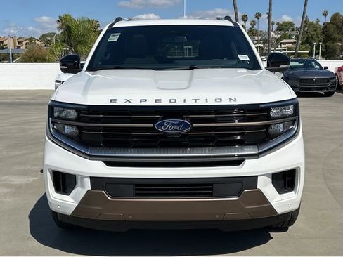 New 2026 Ford Expedition King Ranch AWD/4WD image 2