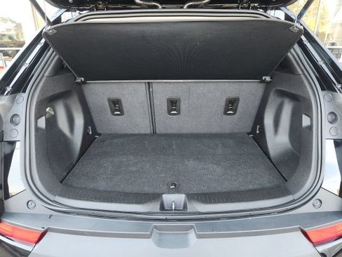 Used 2023 Chevrolet Bolt EUV Premier w/ Sun & Sound Package FWD image 21