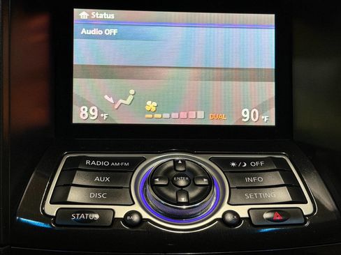 Used 2017 INFINITI QX70 AWD image 40