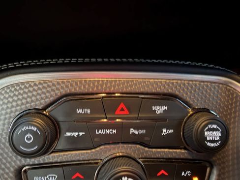 Used 2019 Dodge Challenger SRT Hellcat w/ Laguna Leather Package RWD image 43