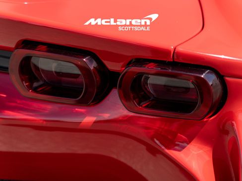 Used 2022 Ferrari SF90 Stradale AWD/4WD image 27