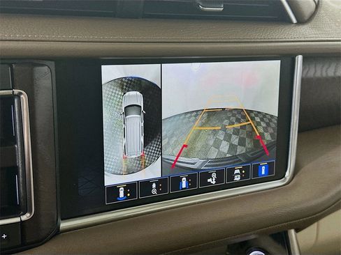 Used 2023 GMC Yukon XL Denali image 20