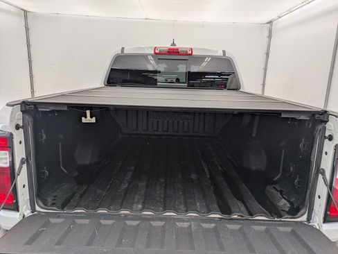 Used 2024 GMC Canyon AT4 w/ AT4 Premium Package AWD/4WD image 30