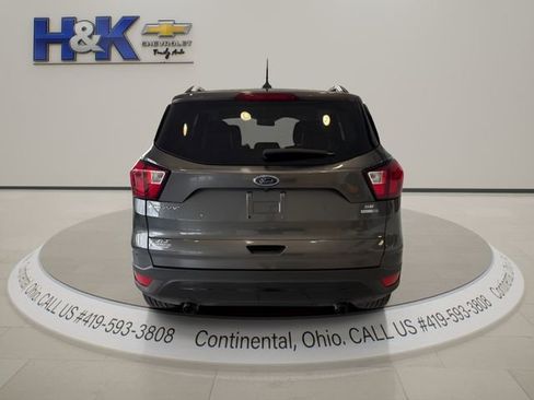 Used 2019 Ford Escape SE image 5