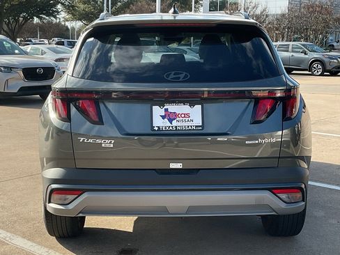 Used 2025 Hyundai Tucson Blue image 6