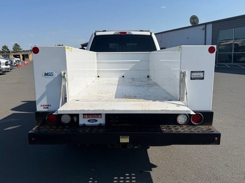 Used 2021 Ford F250 XL w/ Power Equipment Group AWD/4WD image 5