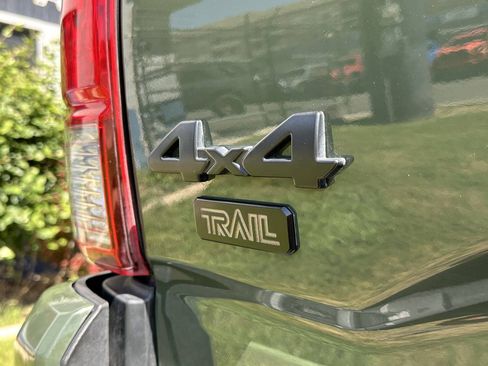Used 2022 Toyota Tacoma SR5 w/ Trail Edition AWD/4WD image 8