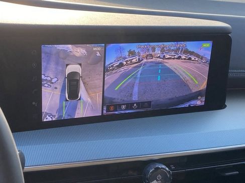 New 2025 Nissan Murano SL image 3