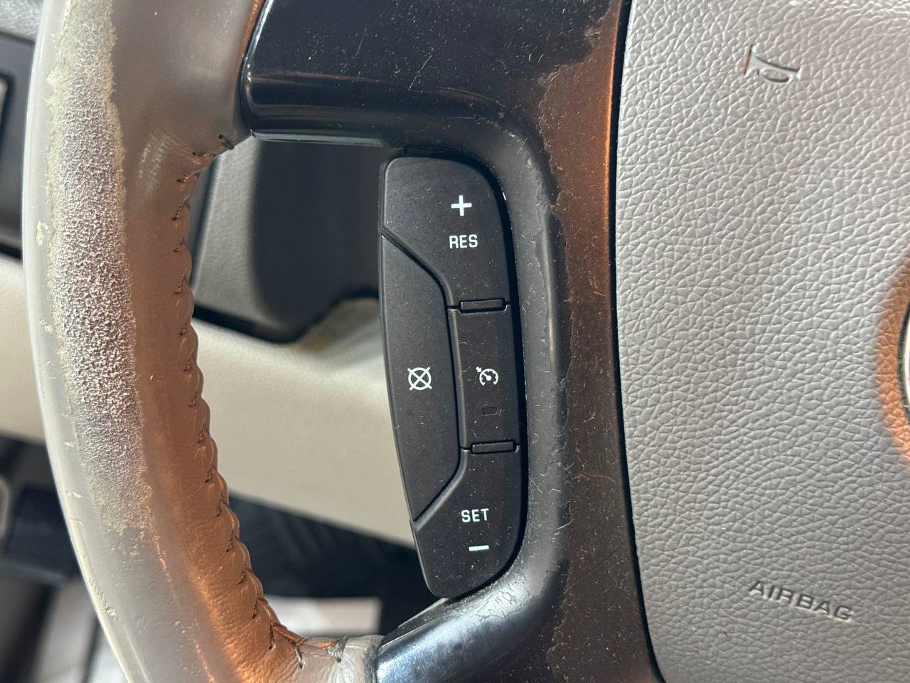 Used 2007 Chevrolet Tahoe LTZ w/ LTZ Preferred Equipment Group RWD image 25