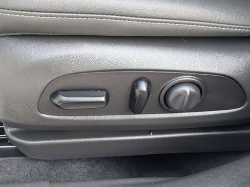 Certified 2025 Buick Envista Preferred w/ Convenience I Package FWD image 26