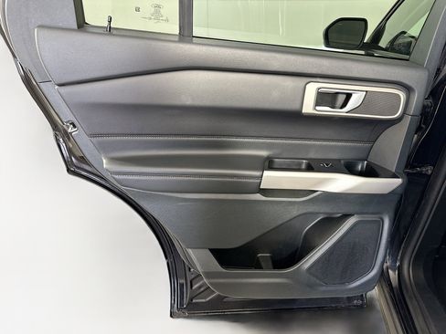 Used 2023 Ford Explorer XLT w/ Equipment Group 202A image 25