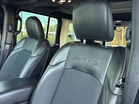 Used 2020 Jeep Wrangler Unlimited Sport image 25