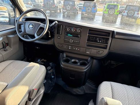 Used 2023 Chevrolet Express 3500 LS image 3