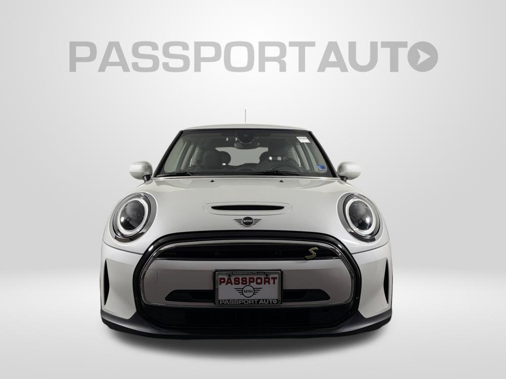 Used 2024 MINI Cooper SE FWD image 3