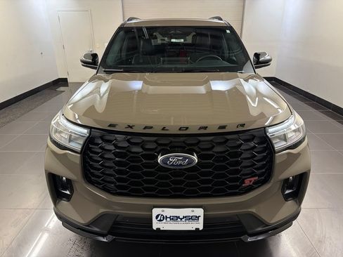 New 2026 Ford Explorer ST w/ Sun And Sound Package AWD/4WD image 2