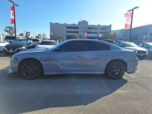 Used 2022 Dodge Charger R/T w/ Driver Convenience Group image 8