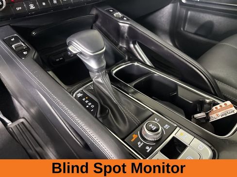 Used 2024 Kia Telluride SX w/ Towing Package image 23