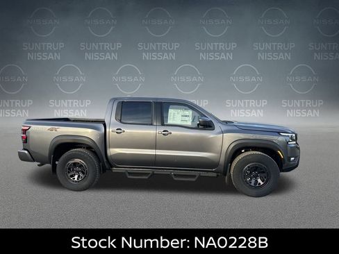 New 2026 Nissan Frontier PRO-4X w/ Tow Package AWD/4WD image 7