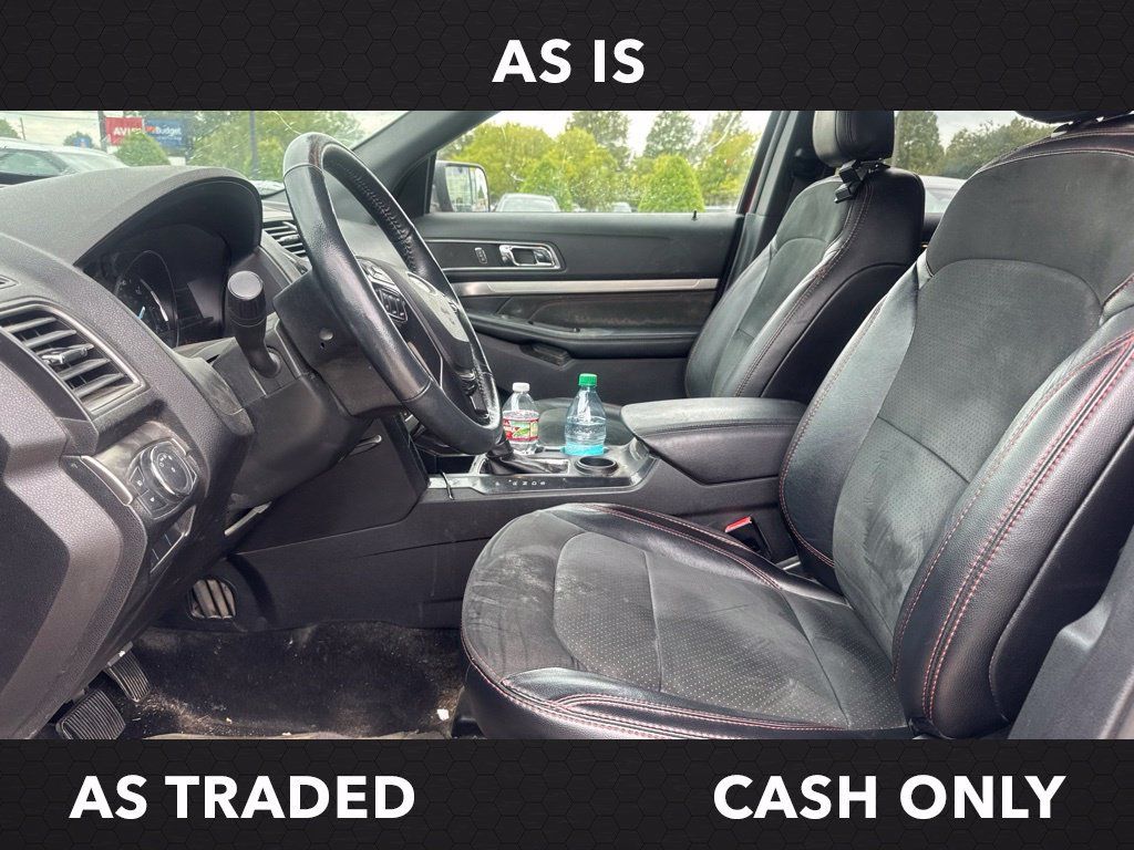 Used 2019 Ford Explorer XLT w/ Equipment Group 202A FWD image 5