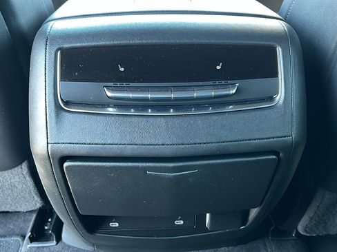 Certified 2023 Cadillac Escalade Premium Luxury AWD/4WD image 18